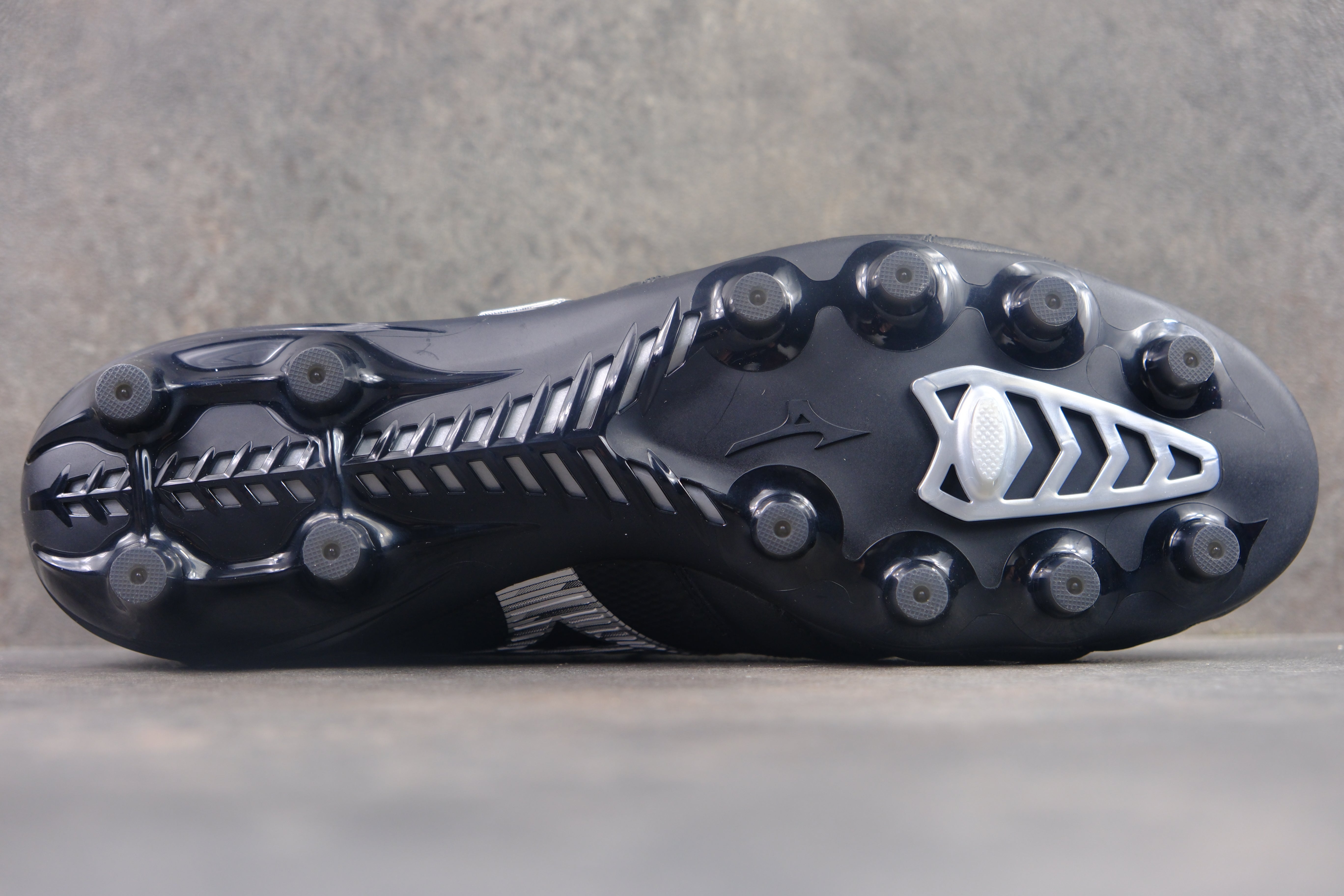 （SHO）MORELIA NEO 4 β JAPAN MIZUNO Football Shoes MORELIA NEO 4 BETA JAPAN (BLACK