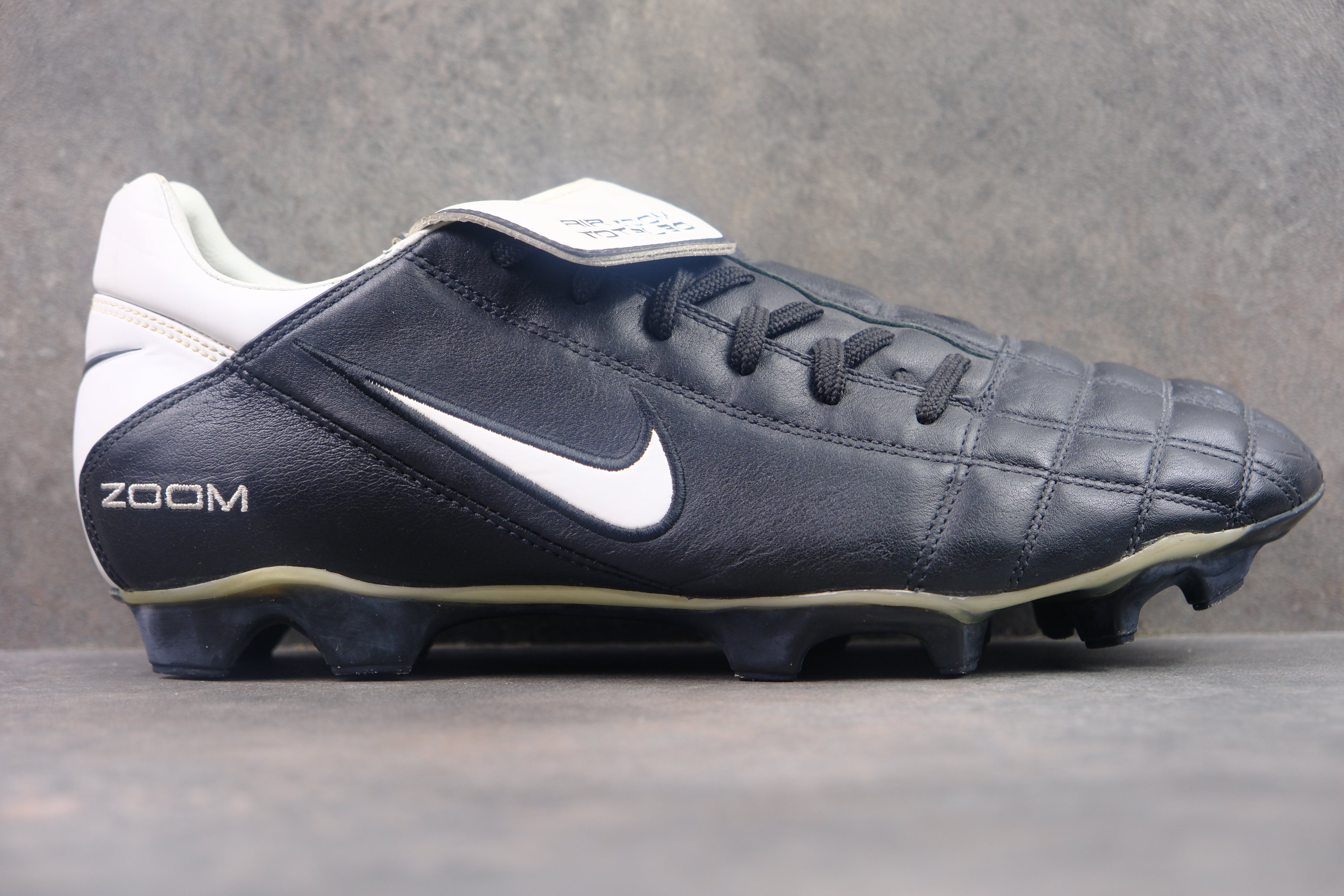 NIKE air zoom Total90 Ⅱ Training Shoes NIKE AIR ZOOM TOTAL 90 II FG 302230-012 uk 11 us 12 eu 46 | eBay