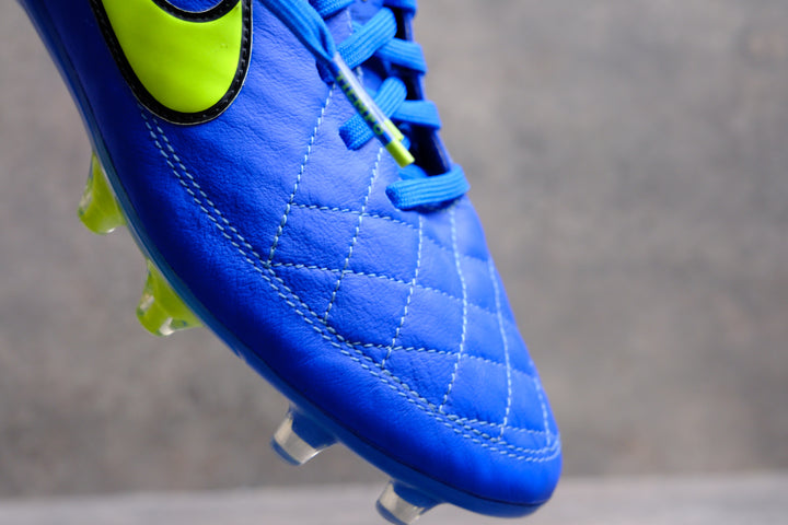 Nike Tiempo Legend V FG