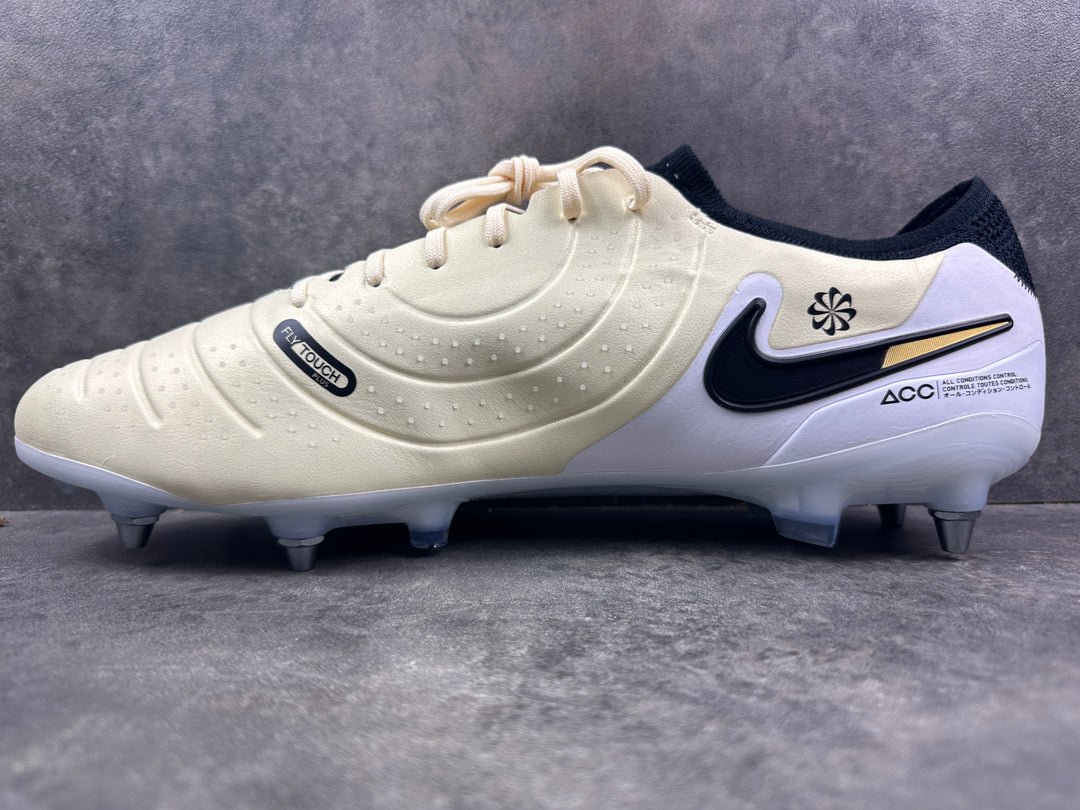 Nike Tiempo Legend X (Player Issue)