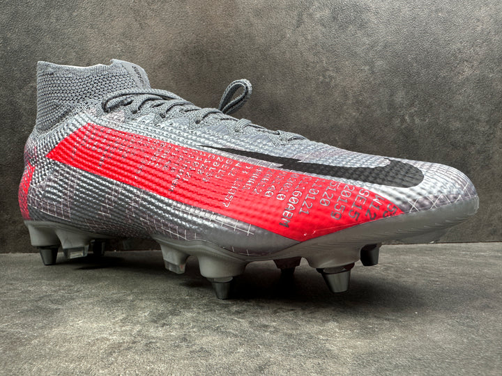 Mercurial Superfly VII (Player Issue)