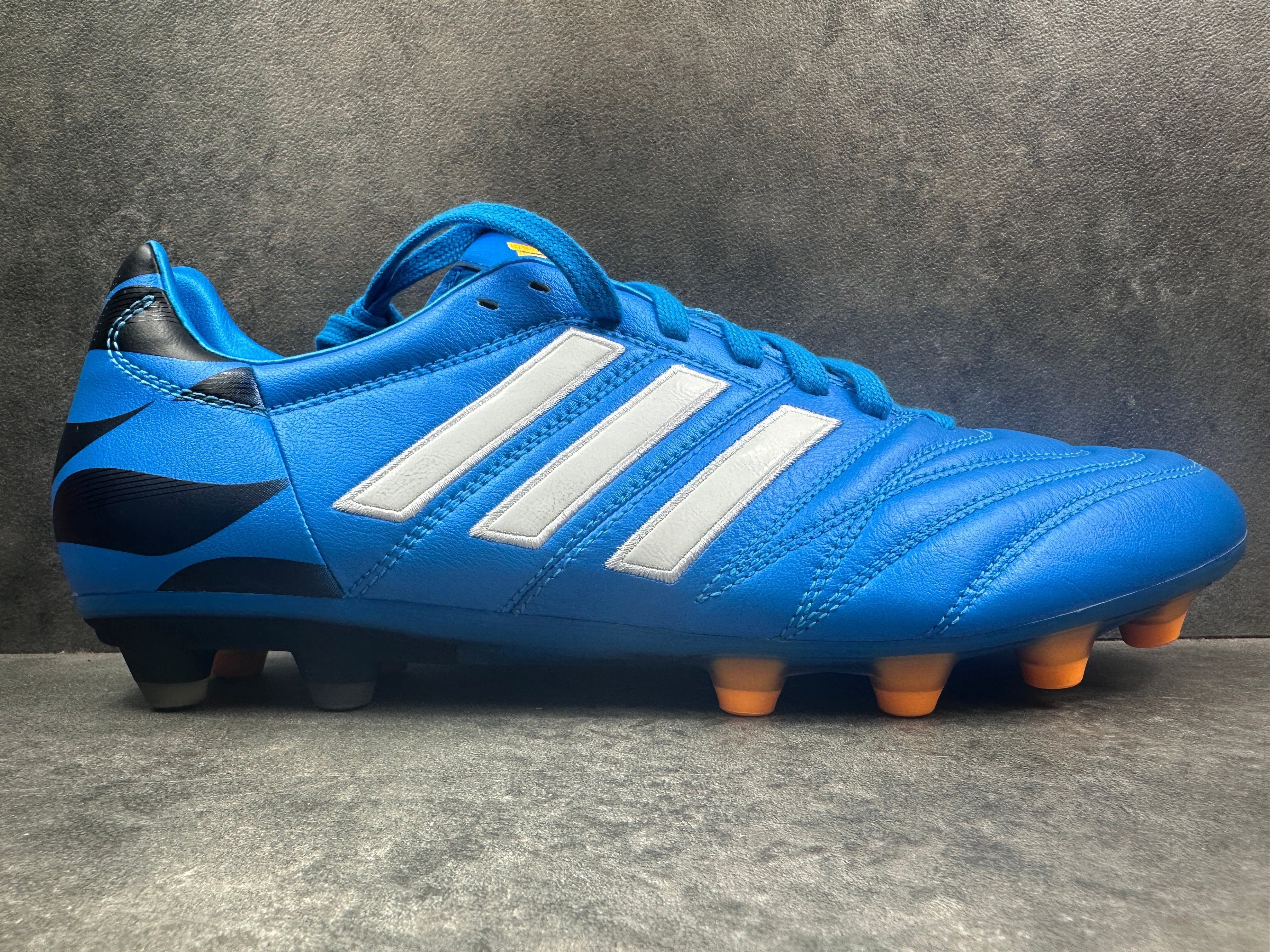 Adidas 11pro 2 online