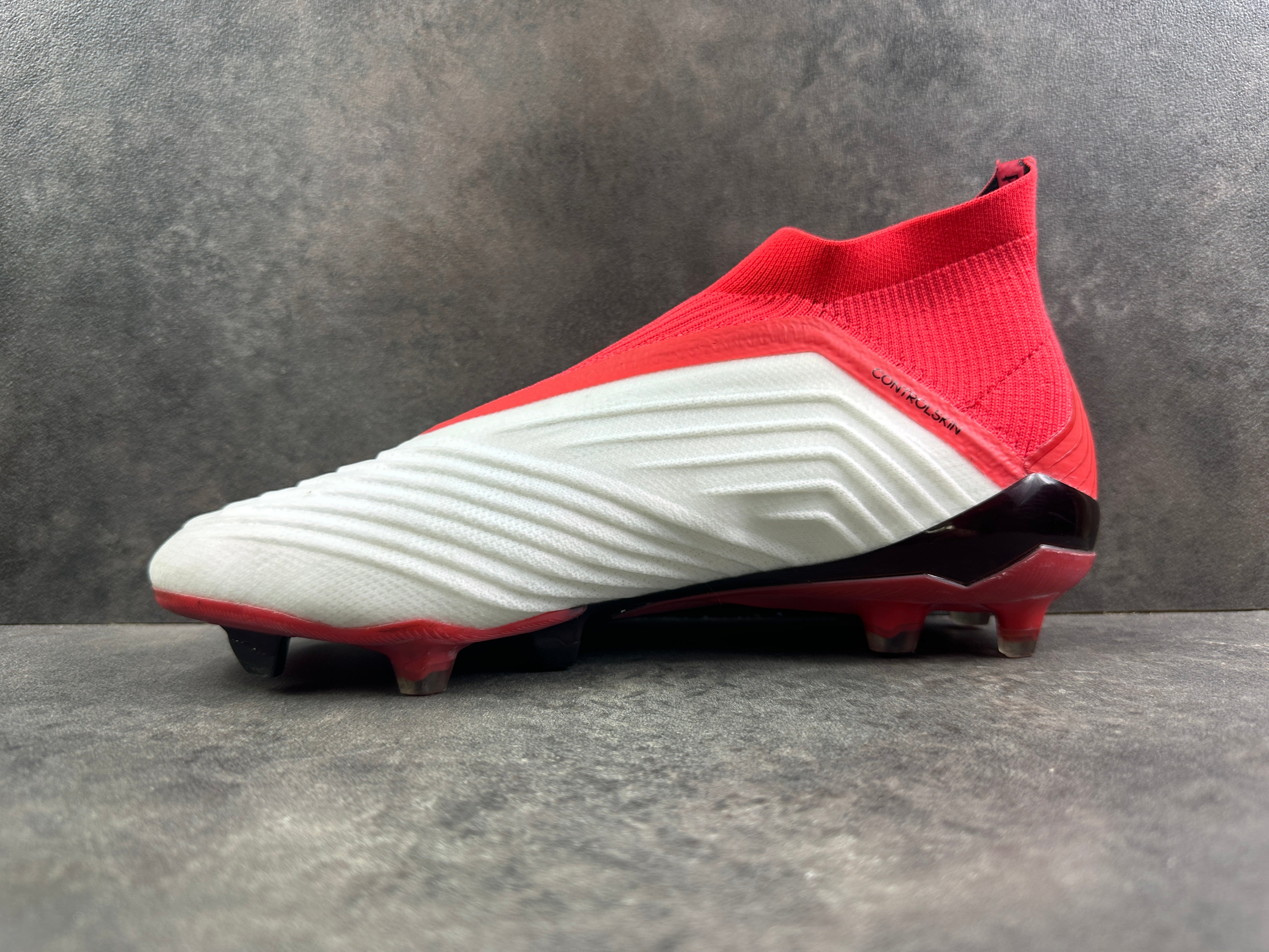 Adidas Predator 18 The Boot Chamber