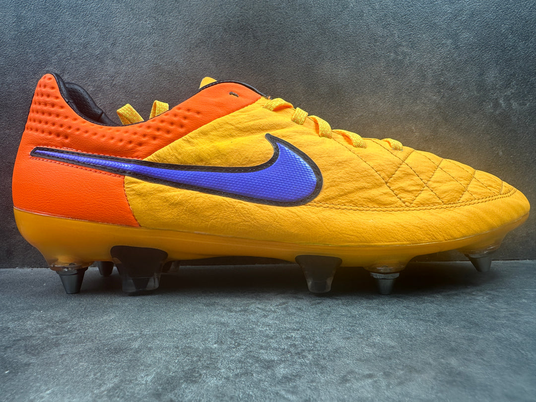 Nike Tiempo Legend V SG