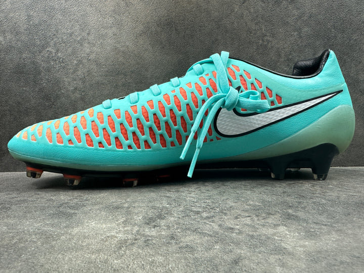 Nike Magista Opus FG