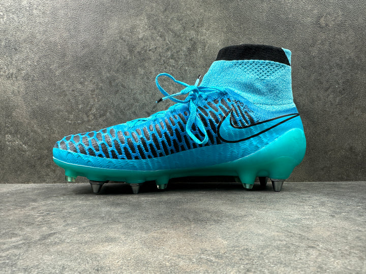 Nike Magista Obra