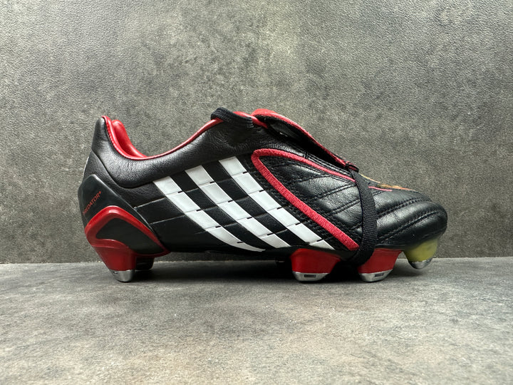 Adidas Predator Powerswerve