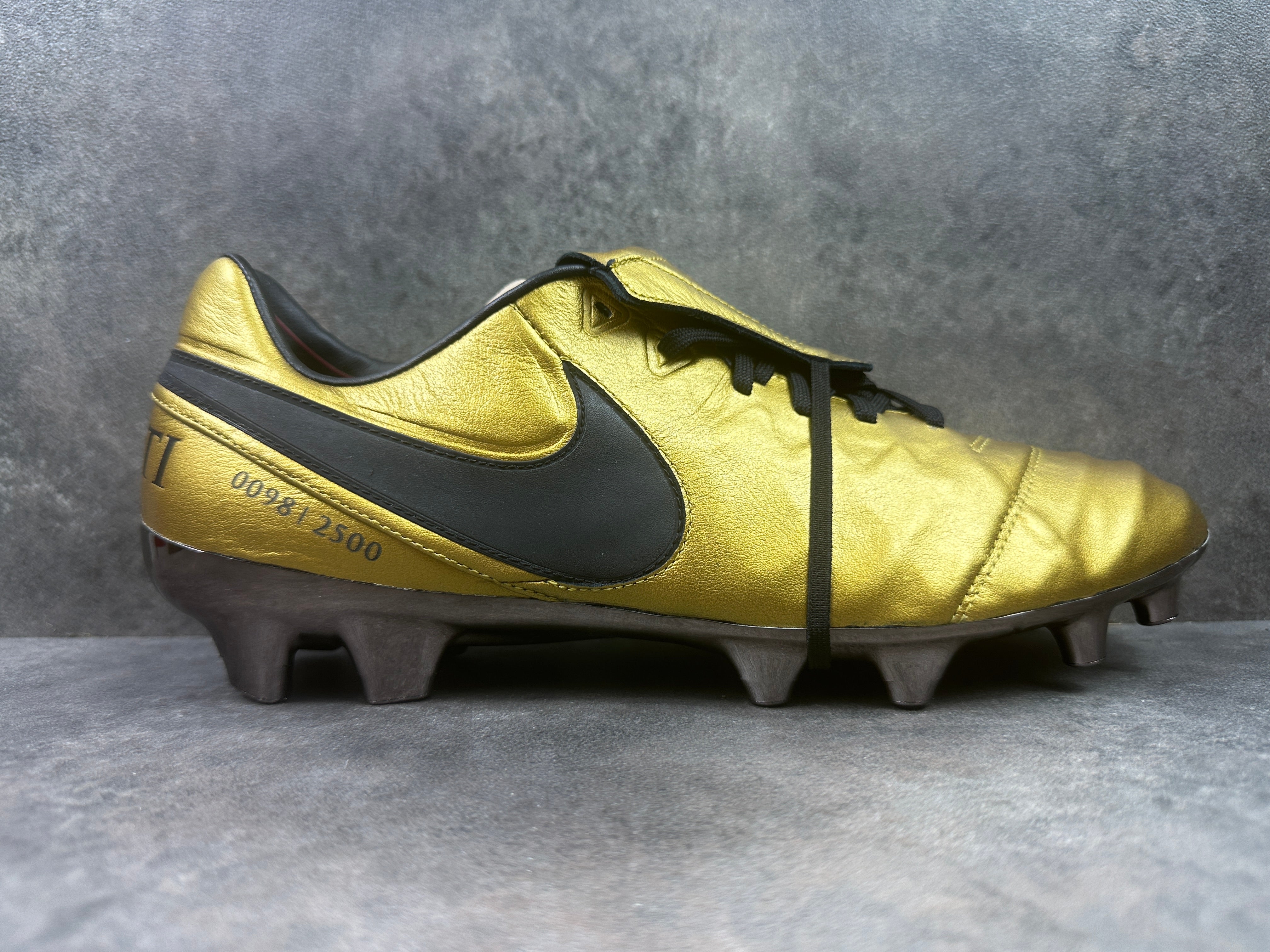 Nike tiempo legend iv gold on sale