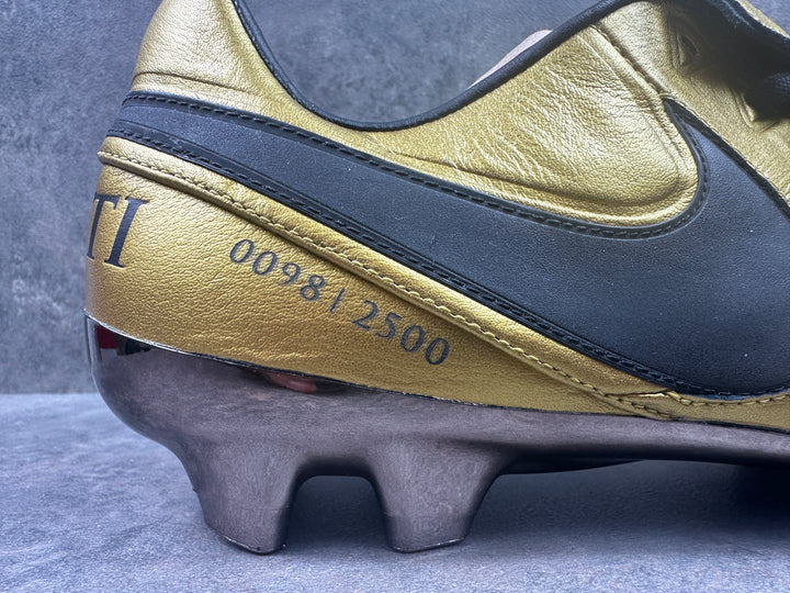 Nike Tiempo Legend IV SE